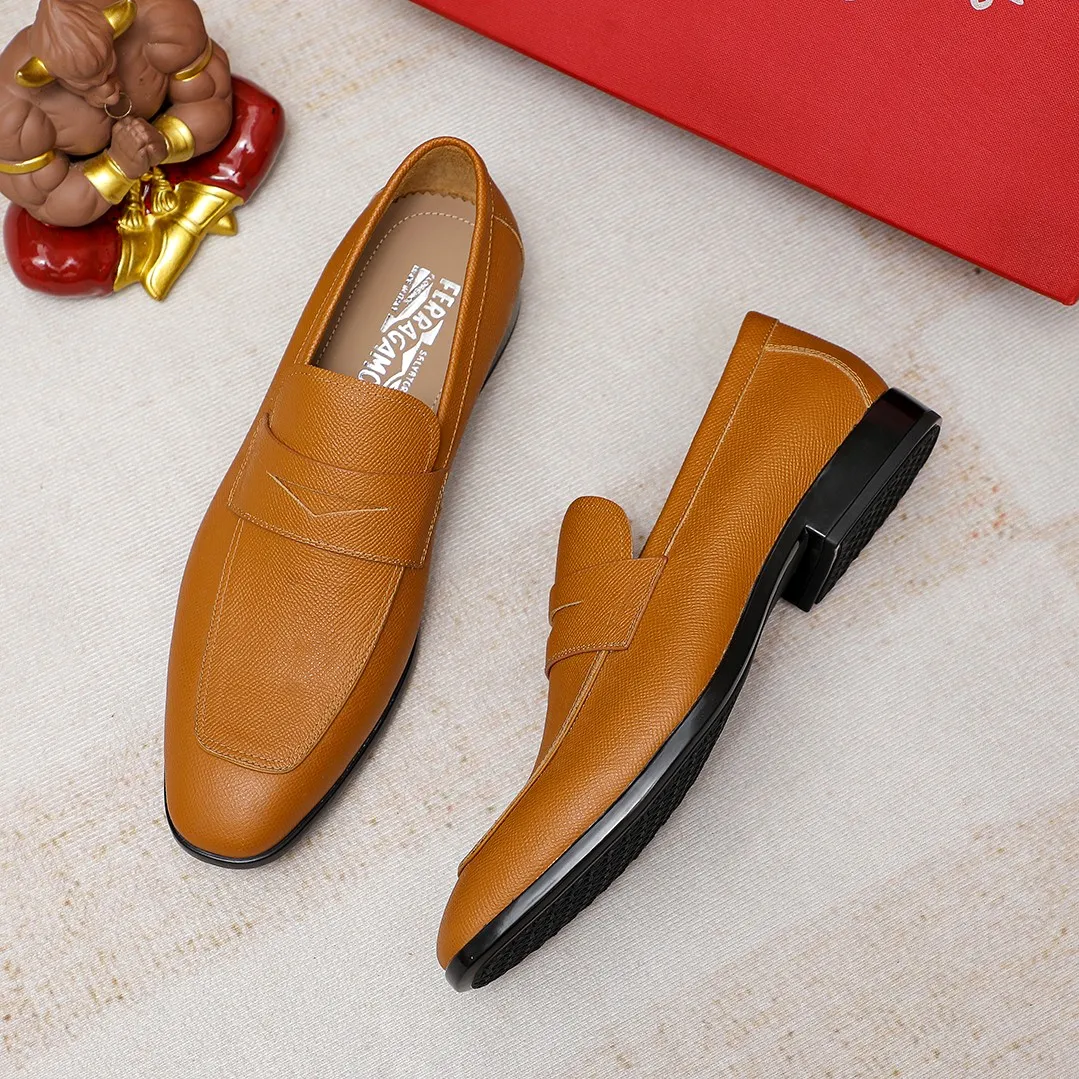 Men's shoes 💰600 🕷🕷🐂【Ferragamo】 Popular fashion casual shoes🇨🇳Official website counter 1:1 production, original mold opening💯Good quality can be seen, imported high-end first-layer pebbled calfskin, water-dyed🐂leather lining🌿very clear texture, high-quality waterproof, non-slip and wear-resistant outsole🎋high quality and low price, truly handmade🍓, 5 colors available! Code number 38-44 (45. To be customized)